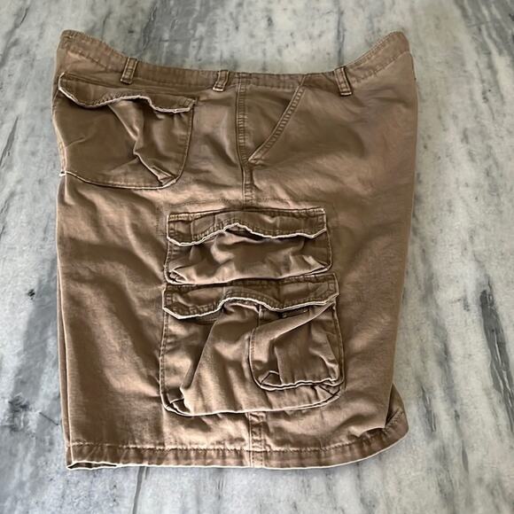 Wrangler authentics Mens size 42 Light Brown Cargo Shorts Gorpcore Outdoor - Picture 7 of 12
